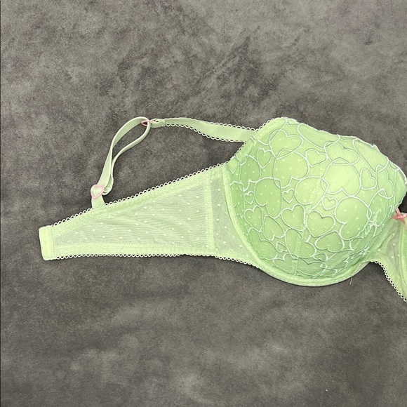 PINK Victoria's Secret Light Green Heart Lace Underwire Bra Pink Accents 38DD - Picture 7 of 12